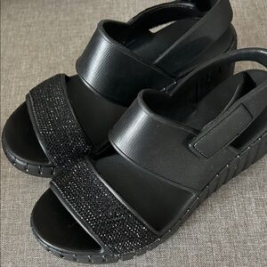 New!  Sketchers Foamies Black Women's Sandals, size 7